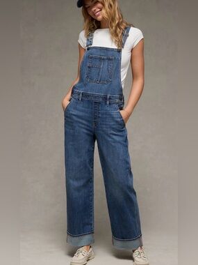 AE Stretch Stovepipe Overall
Color: Indigo
Size: M Long
American Eagle Bibs